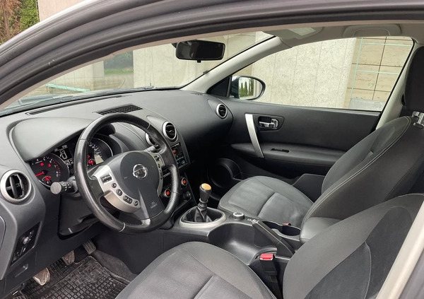 Nissan Qashqai cena 41800 przebieg: 182000, rok produkcji 2011 z Kielce małe 407